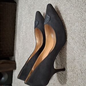 Badgley Mischka Pointed Toe Black Leather Heels Pumps Size 7.5